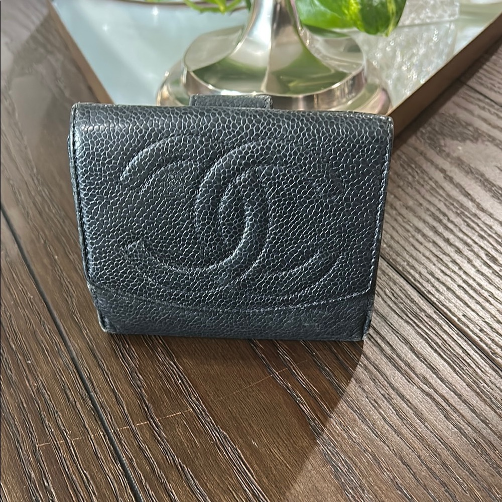 Chanel Black CC Leather Compact Wallet - Picture 1 of 7